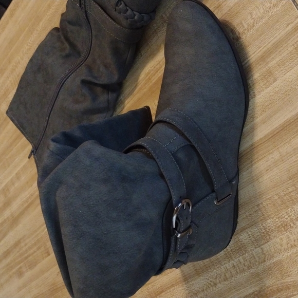 White Mountain Fairfield NIB high boots - Picture 5 of 6